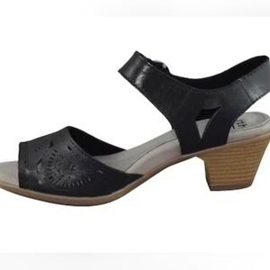 EARTH ORIGINS CARSON WESTPORTSANDAL size 8